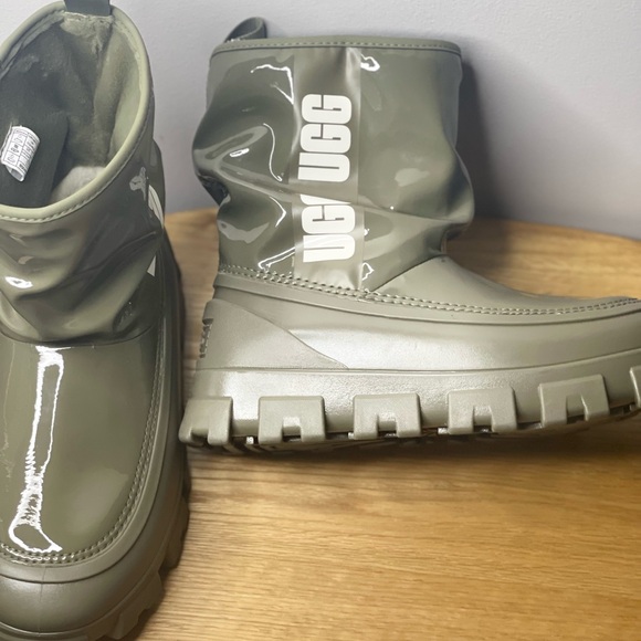 UGG Australia Women's Classic Brellah Waterproof Mini Boots Olive Green Shoes - Picture 9 of 14